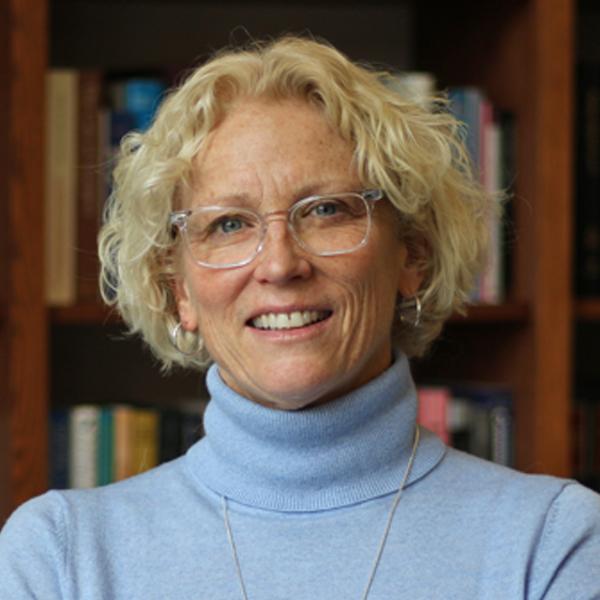 Lisa Sullivan Headshot